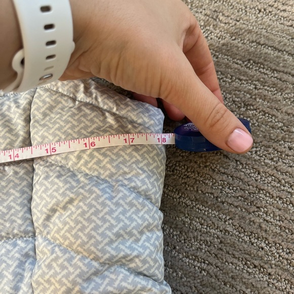 Vest - Picture 3 of 3